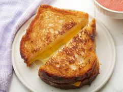 ZB0202H_classic-american-grilled-cheese_s4x3.jpg.rend.sniipadlarge